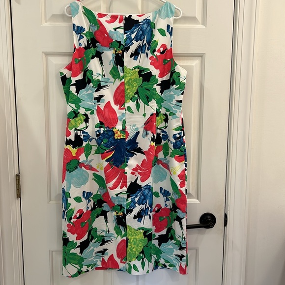 Ann Taylor floral sheath dress size 16 - Picture 2 of 6